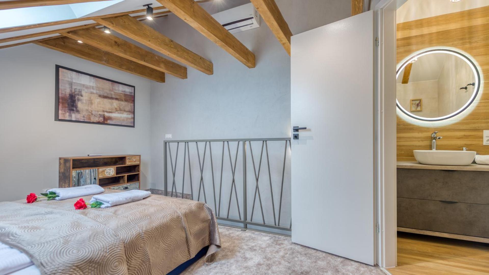 Apartamenty Dwupoziomowe Karkonoskie Kolory By Royal Aparts Karpacz Exterior photo